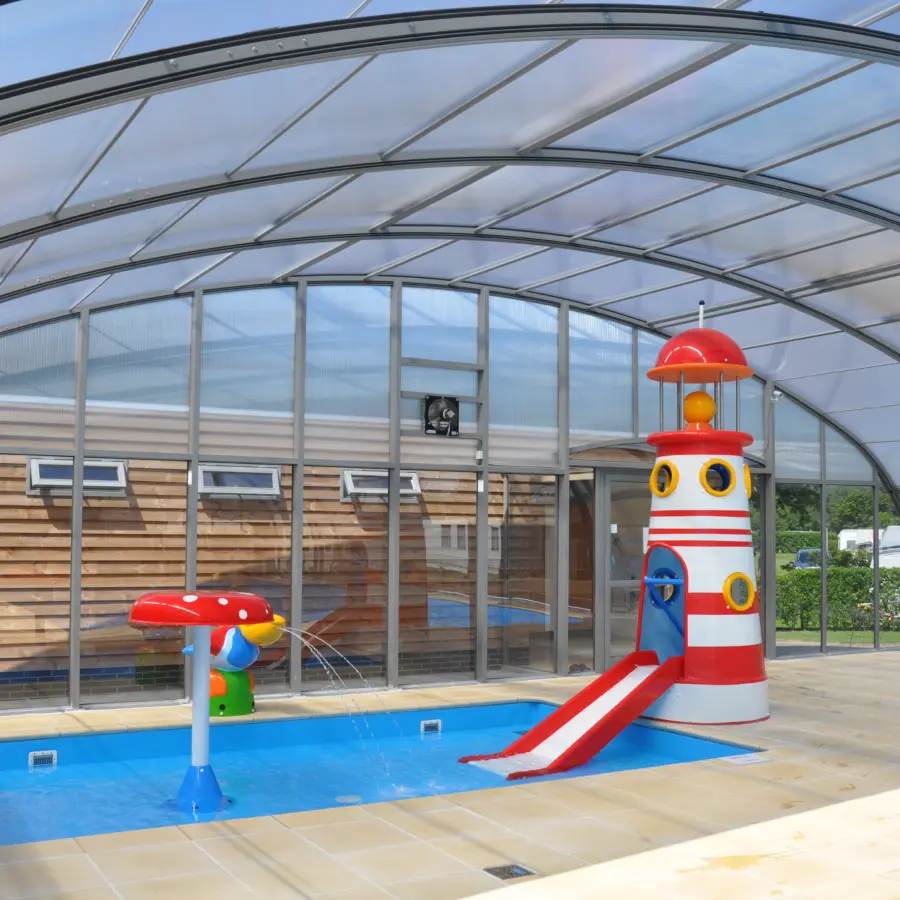 peuterbadje in zwembad